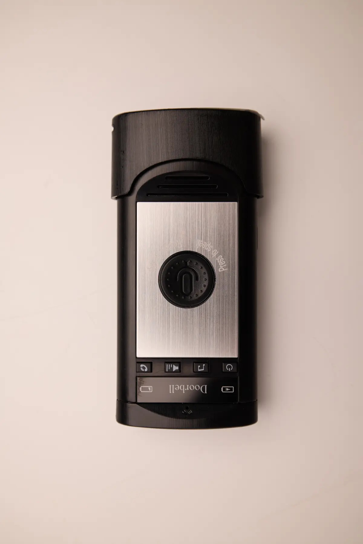 Система вызова помощи с двусторонней голосовой связью